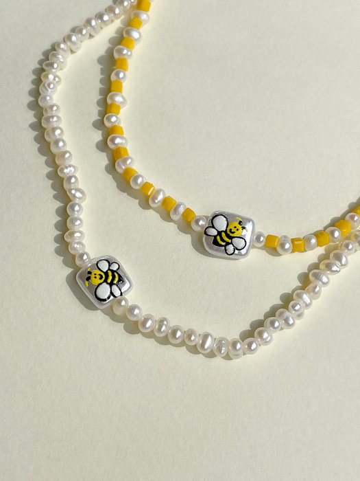 BEE PEARL NECKLACE AN122024