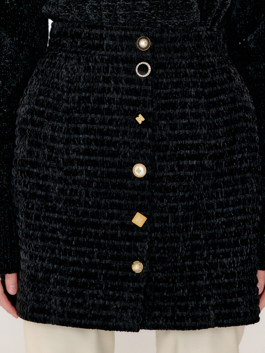 VETHY Buttoned Mini Skirt - Black