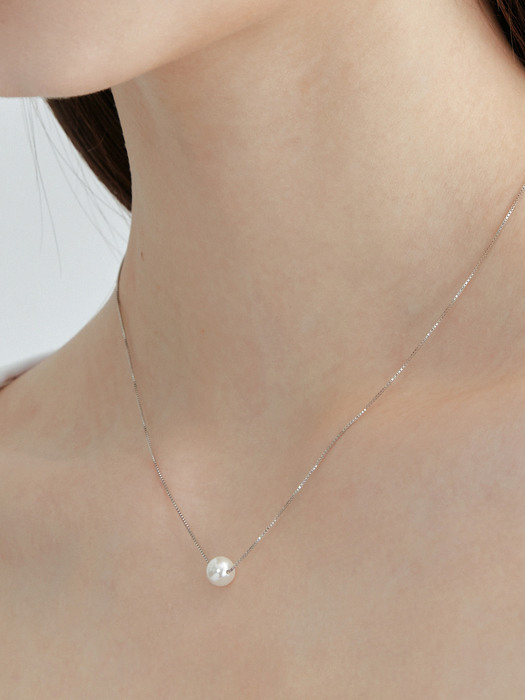 [925 SILVER] Bright Pearl Necklace B