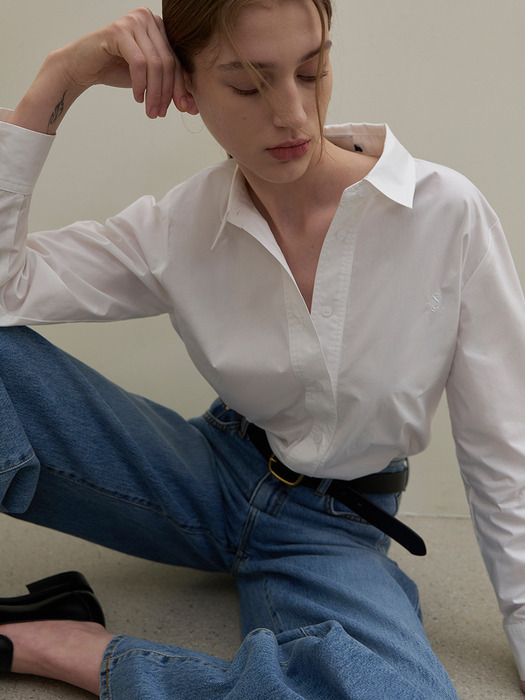 EMBROIDERED STANDARD BASIC SHIRT (BL-4169)