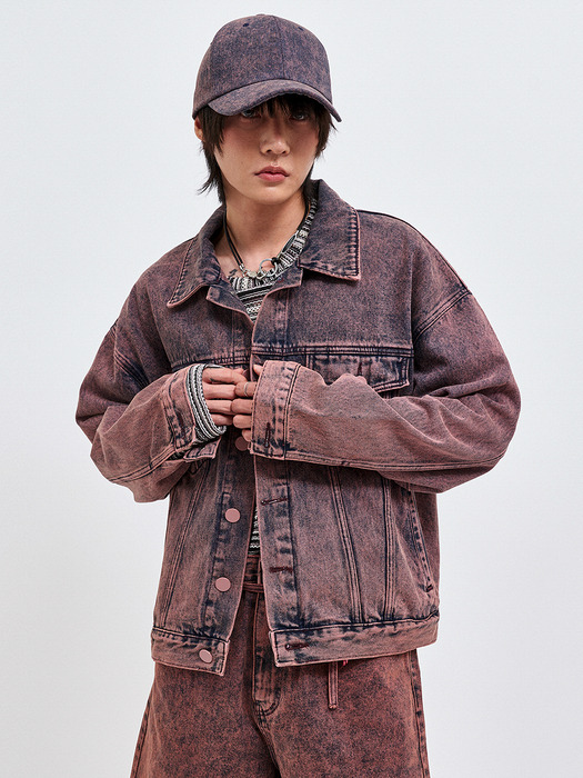 WINE OVERSIZED DENIM TRUCKER JACKET