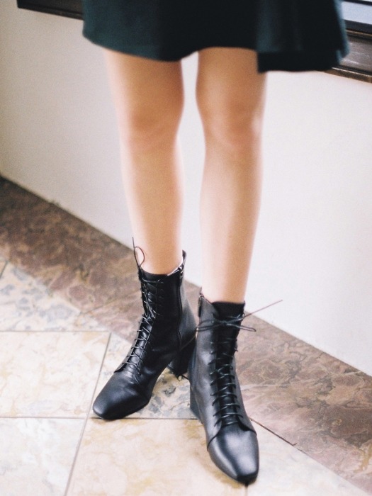 [리퍼브][240]Retro Lace-up Boots (Black)
