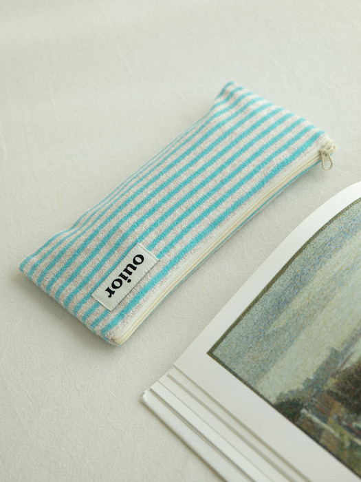 ouior flat pencil case_terry stripe blue (topside zipper)