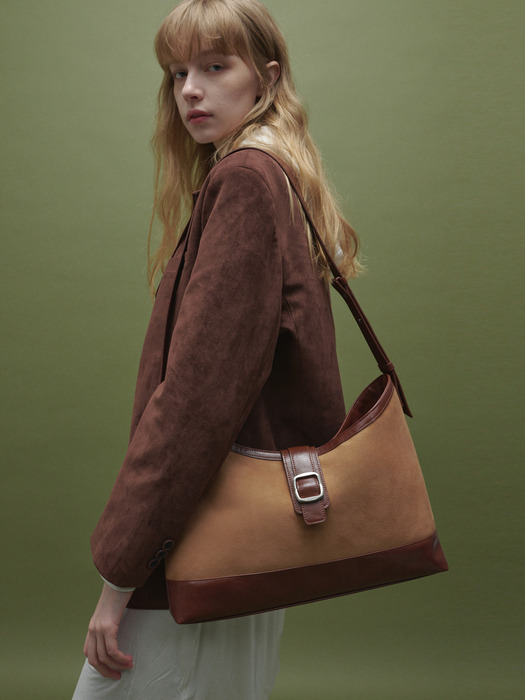 veil bag - suede chestnut