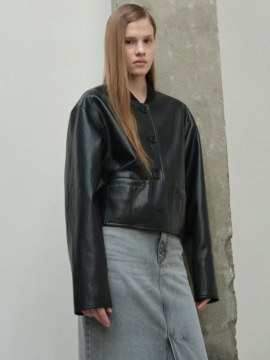 faux leather cropped blouson (black)