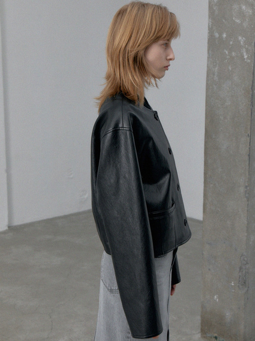 faux leather cropped blouson (black)