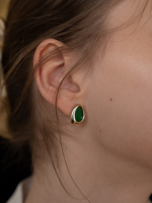 Green Oval Cell Earring