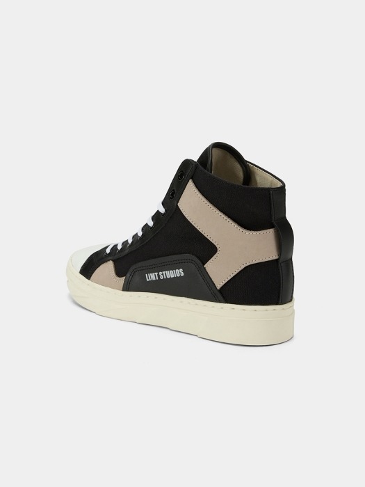 CANVAS HIGH BLACK SNEAKERS