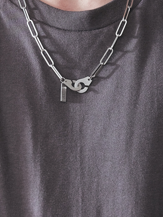handcuffs chain necklace