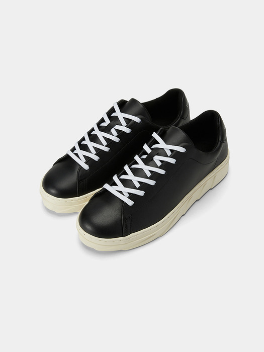 AUSTIN BLACK LEATHER SNEAKERS