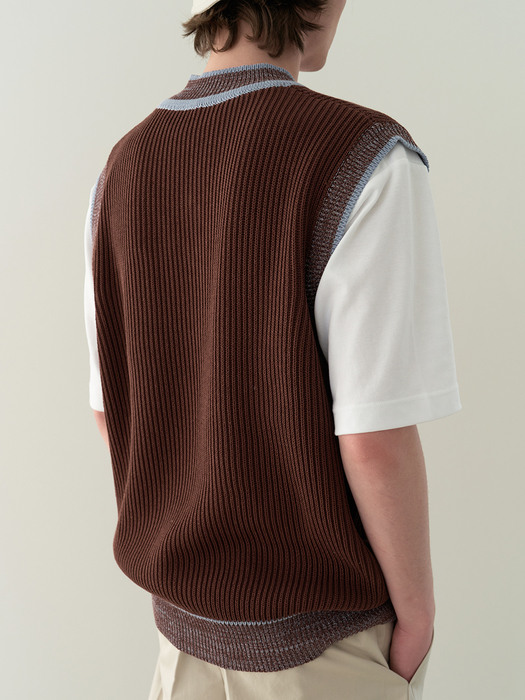tunnel detail knit vest (brown) 