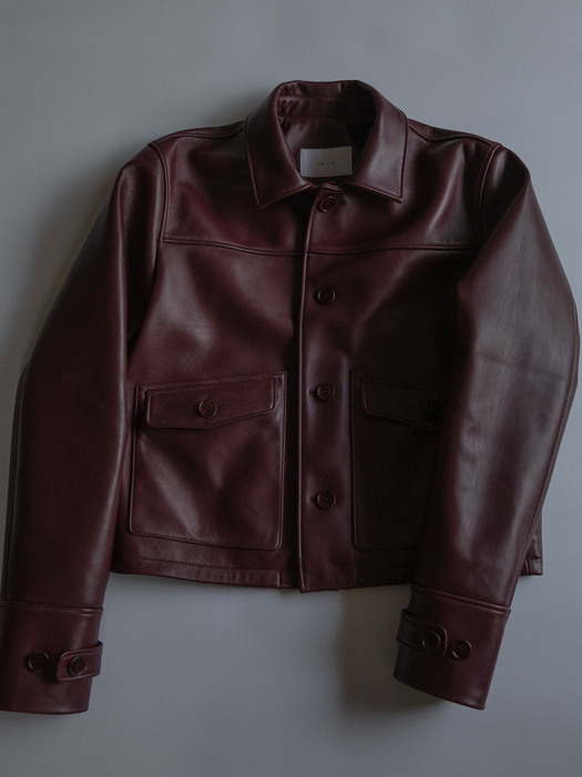 short leather jacket (lamb skin 100%)
