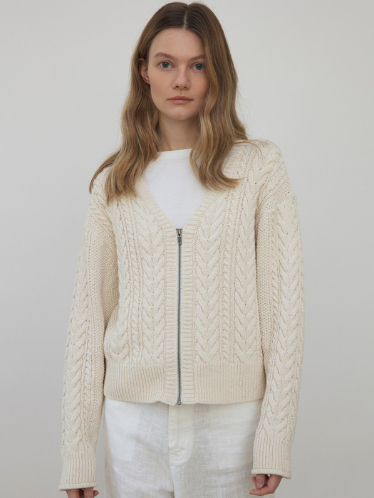 [Woman] Cable Zip-Up Cardigan (Cream)