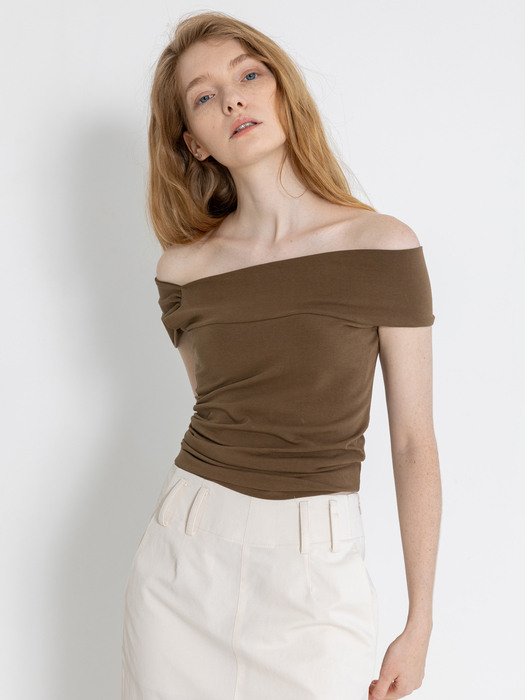 Twist Off-shoulder T-Shirts_Khaki