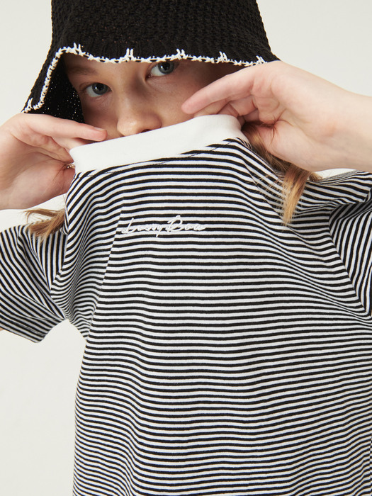Stripe Crop Half Sleeve T-Shirt [black]