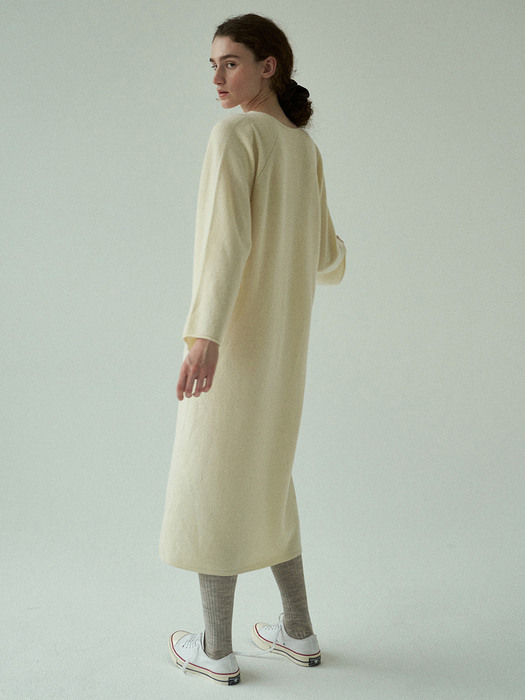 cashmere wholegarment dress (cream)