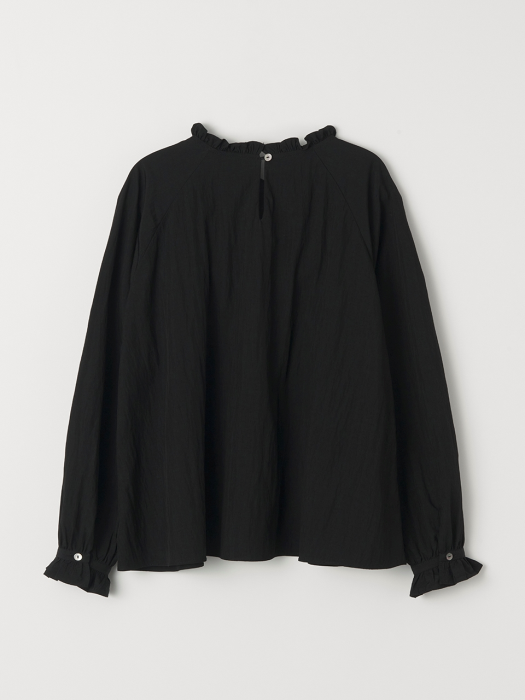 CUT-OUT RIBBON POINT BLOUSE_STRONG BLACK