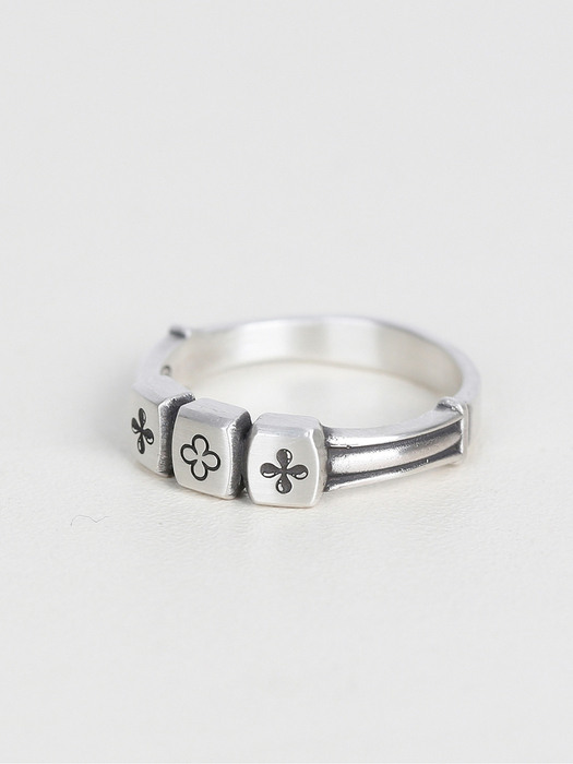 Triple clover ring (925 silver)