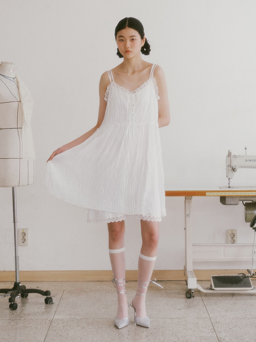 Bridal Darlene Lace Dress_white