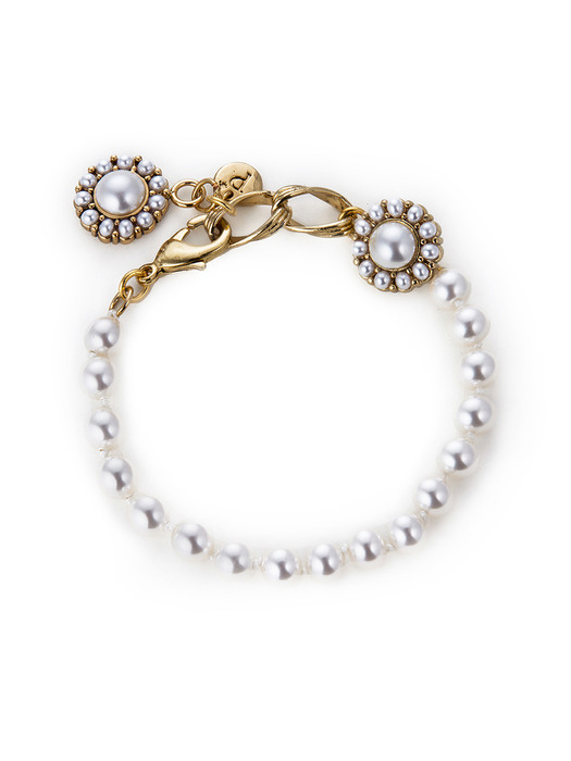 Tundra pearl bracelet