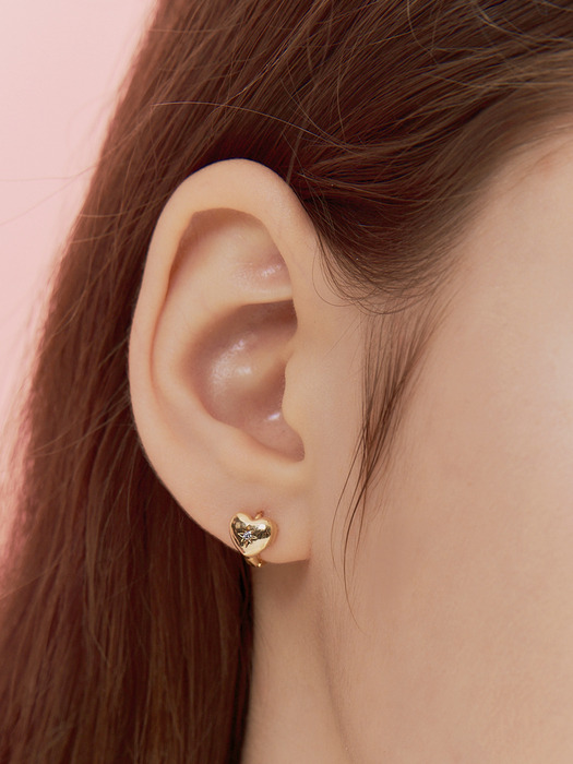 universe heart cubic earring