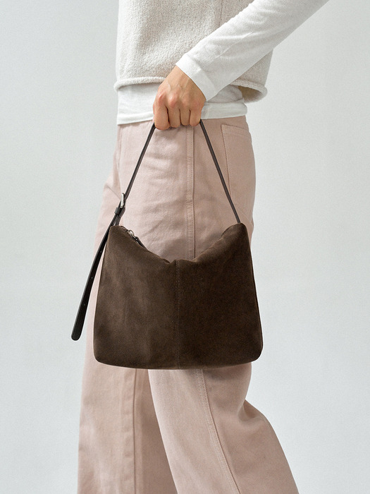 Suede shoulder bag (Brown)