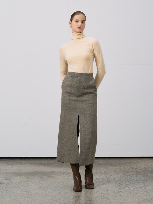 Wool Slit Long Skirt