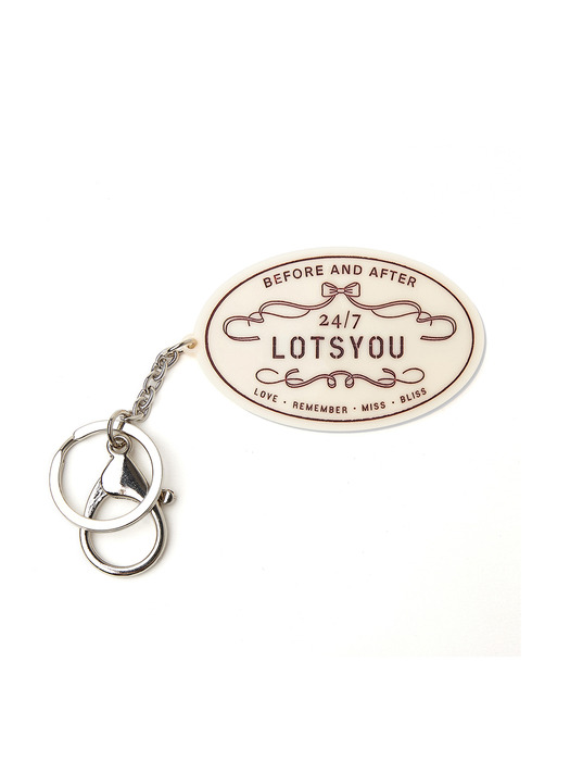 lotsyou_Nostalgia Keyring Ivory