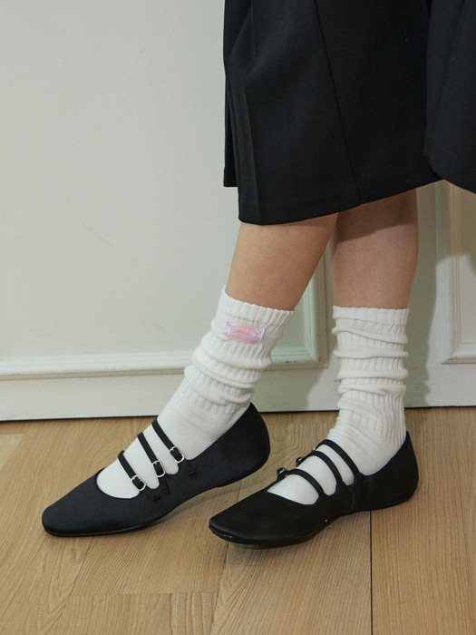Lucid socks (white)