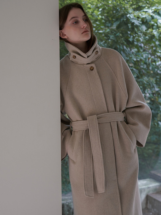 Raglan Wool Balmacaan Coat - Beige