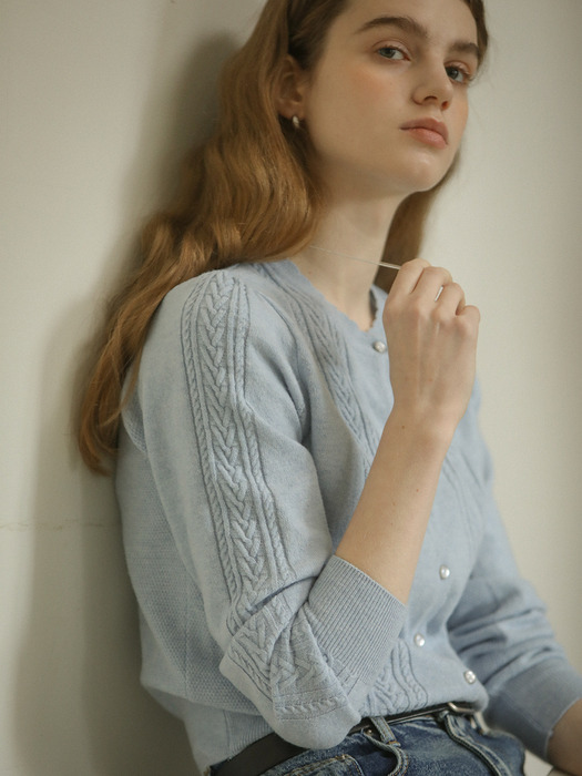Scallop cable cashmere blended cardigan_Sky blue