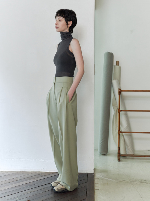 SPRING TUCK WIDE PANTS(GREEN)