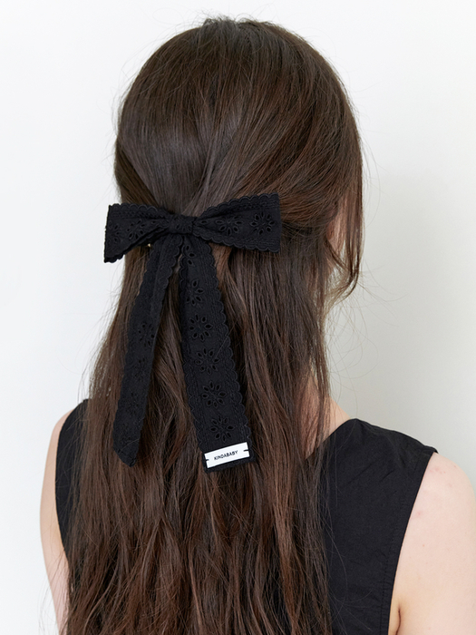 nostalgia tail ribbon pin - black