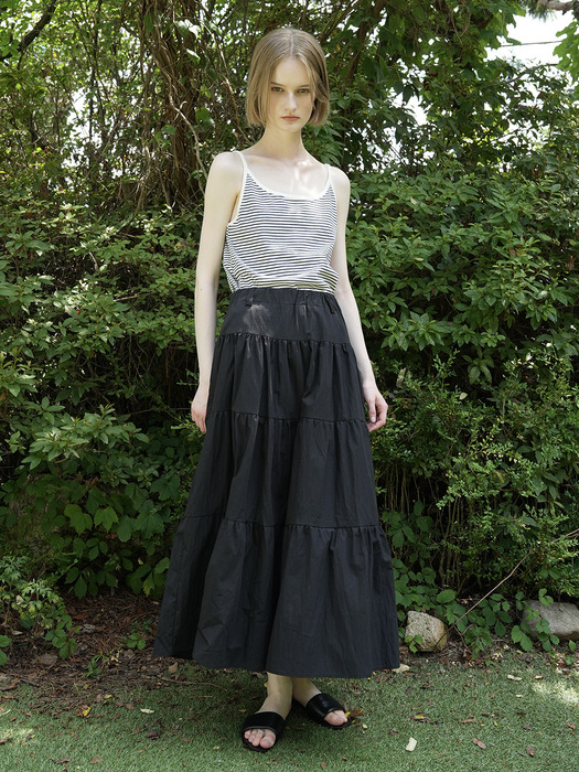 NANA TIERED COTTON NYLON SHIRRING LONG SKIRT (BLACK)