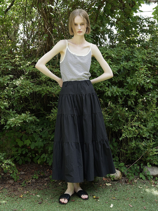 NANA TIERED COTTON NYLON SHIRRING LONG SKIRT (BLACK)