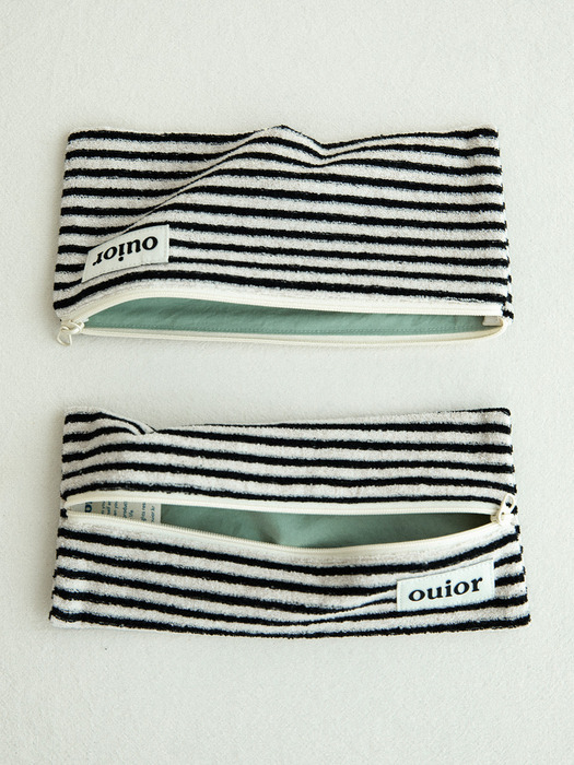 ouior flat pencil case_terry stripe black (middle zipper)