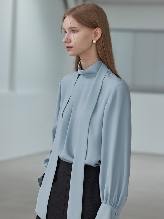 High-neck Tie blouse_Grayish Blue