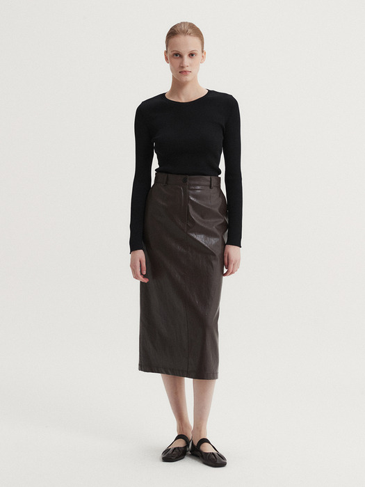 FAUX LEATHER SKIRT (2 COLORS)