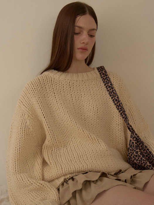 PULLOVER ROUND KNIT_IVORY