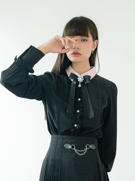 Ribbon frill blouse (black)
