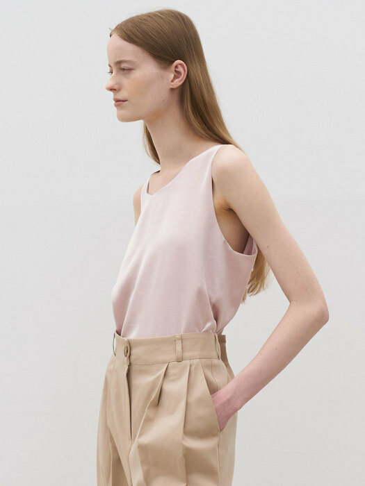 21 Summer_ Light Pink Matt Satin Sleeveless 