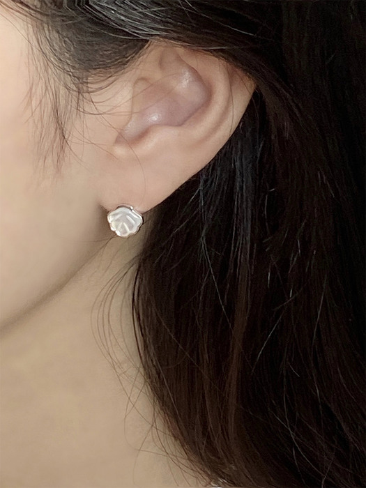 shell nacre silver earring