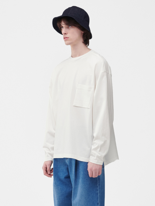 LS004 PLEATS L/S Tee (Milk)