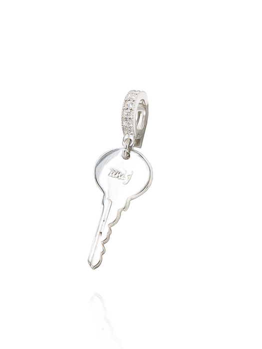 Changeable Clave Silver Pendant Ip6 [Silver]