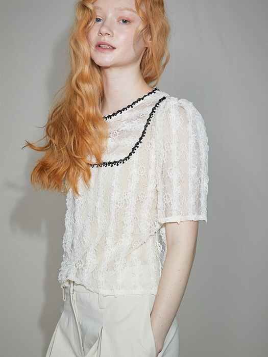 Arles Layer Lace Blouse_Cream