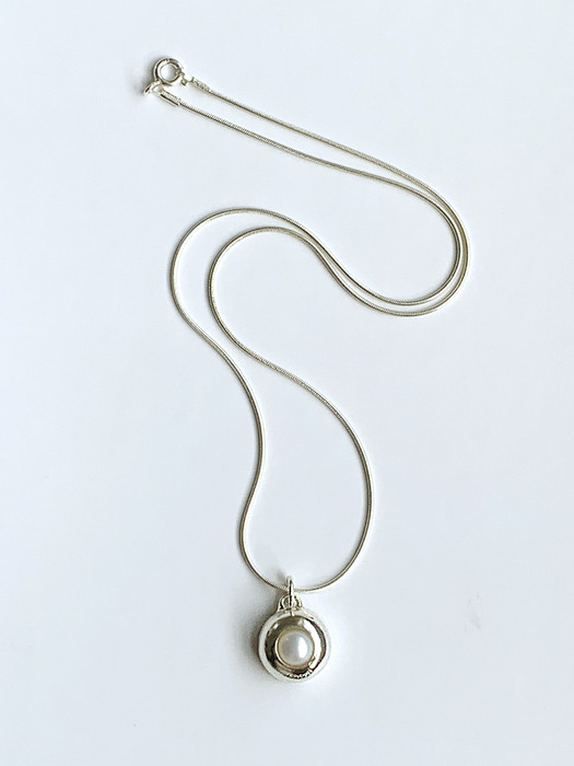 rosalie pearl silver necklace 