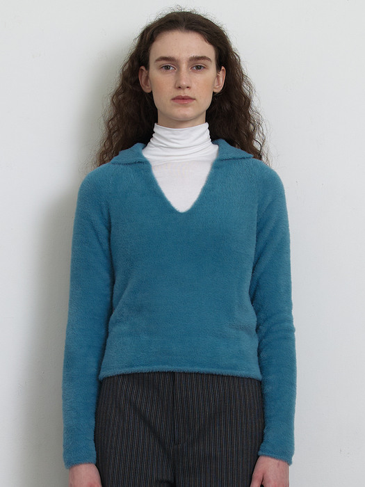 [Woman] Hairy V Neck Collar Sweater (Soda)