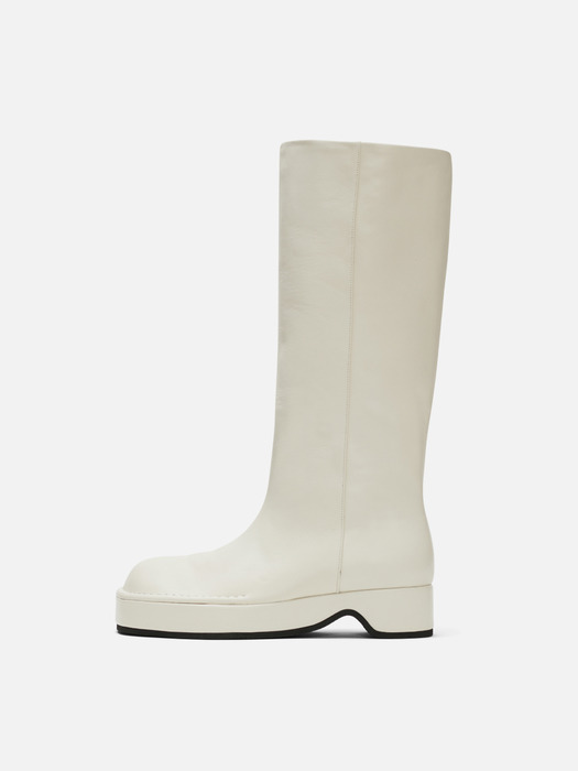 Hoof long boots Ivory