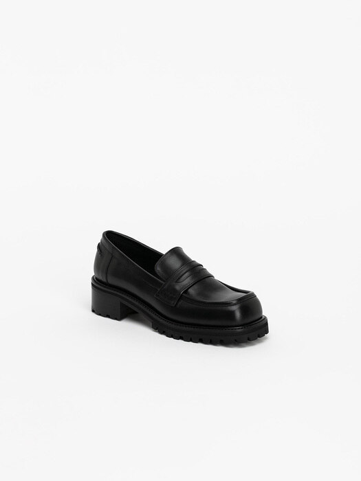 Bardon Loafers in Regular Black