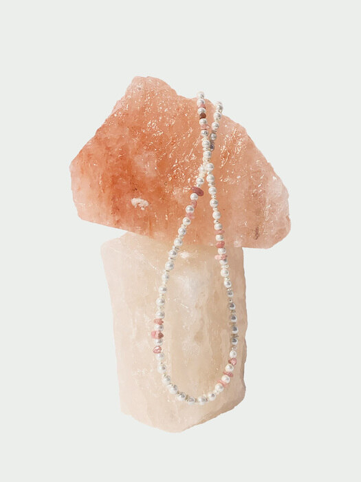 Salt-Pink Necklace